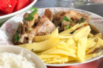 Cơm ăn cùng trái cây: Thói quen ẩm thực mộc mạc của người miền Tây