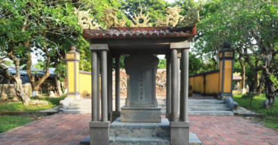 Nơi an nghỉ của hai vị vua triều Nguyễn bị lưu đày Thành Thái và Duy Tân