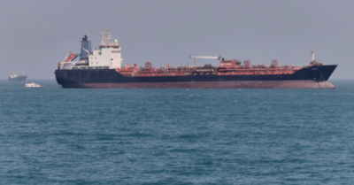Iran cấm tàu “nước thù địch” qua eo biển Hormuz: Cảnh báo đỏ tại cửa ngõ dầu mỏ
