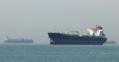 Xuất khẩu dầu Iran: Mức thấp kỷ lục do tác động từ lệnh phong tỏa của Mỹ