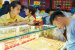 Giá vàng hôm nay ngày 09/ 6: SJC lao dốc mạnh, bốc hơi 7 triệu đồng mỗi lượng