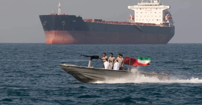 Iran phong tỏa