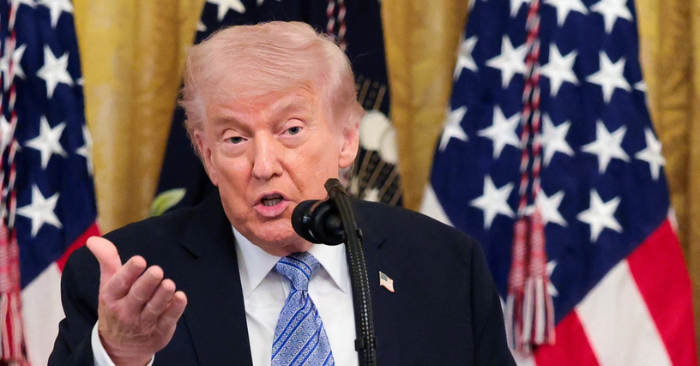 Tổng thống Donald Trump