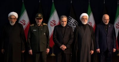 Phe cứng rắn Iran tố cáo lãnh đạo âm mưu đảo chính mềm hậu chiến tranh