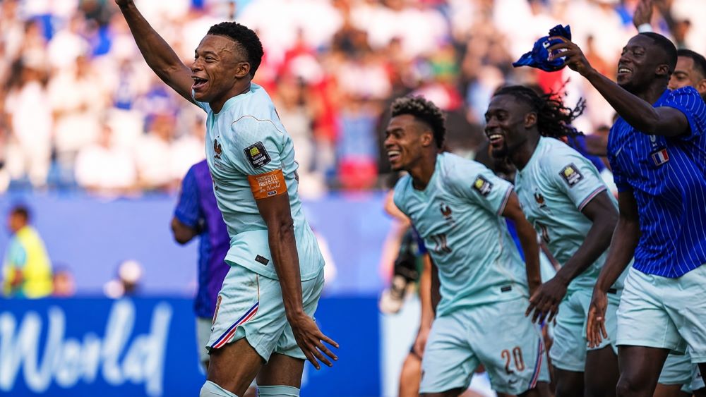 Tương quan 4 đội vào bán kết World Cup 2026, phân tích sức mạnh, phong độ và cơ hội vô địch của các ứng viên hàng đầu.