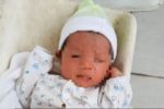 Hai trẻ sơ sinh bị mẹ bỏ rơi cùng những lá thư tay nghẹn lòng “xin nuôi giúp”