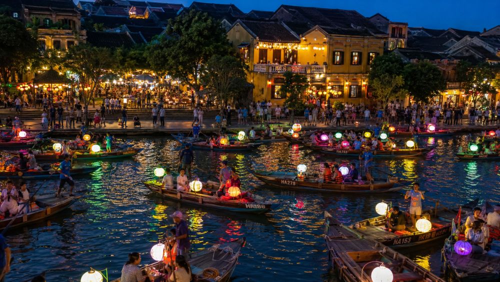 Hội An 3 năm liên tiếp là điểm đến hiếu khách nhất Việt Nam 2026, góp phần nâng sức hút du lịch Đà Nẵng với gần 9,8 triệu lượt khách.