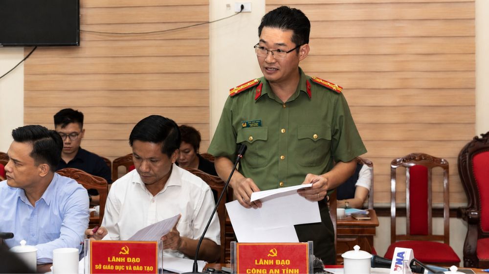 Công an Tuyên Quang làm rõ động cơ của Phó Hiệu trưởng và Nguyễn Hà Duy trong vụ 146 điểm 10 môn Toán, hé lộ nhiều diễn biến mới.