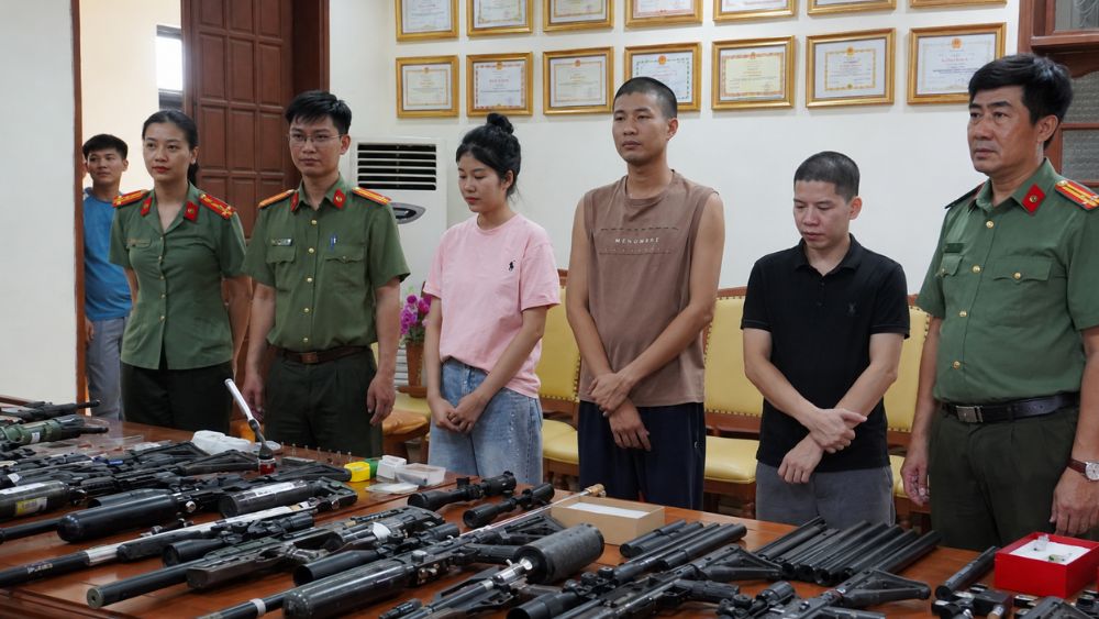 Lò sản xuất hàng nghìn linh kiện súng núp bóng công ty cơ khí bị phát hiện, hé lộ thủ đoạn hoạt động tinh vi của các đối tượng.