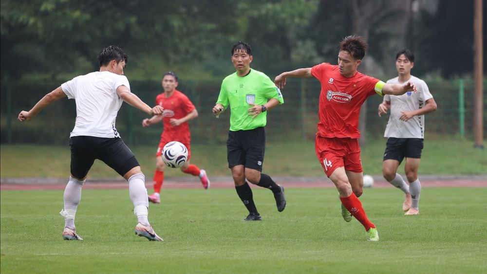 ĐT Việt Nam tăng tốc chuẩn bị AFF Cup 2026 với chuyến tập huấn tại Hàn Quốc, sẵn sàng bảo vệ ngôi vô địch Đông Nam Á.