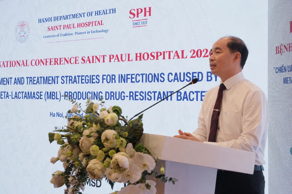 Vi khuẩn đa kháng thuốc đang là thách thức lớn trong điều trị bệnh viện. Tìm hiểu nguy cơ và giải pháp kiểm soát hiệu quả.