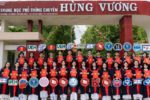 Từ những ly trà sữa đến thành tích 32/32 học sinh đậu đại học