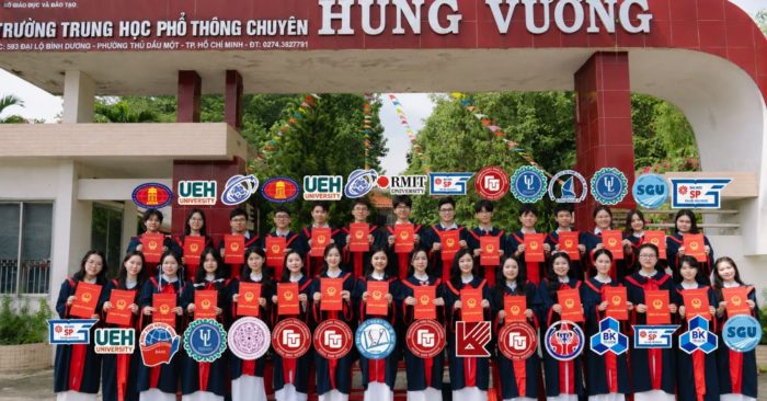 Từ những ly trà sữa đến thành tích 32/32 học sinh đậu đại học