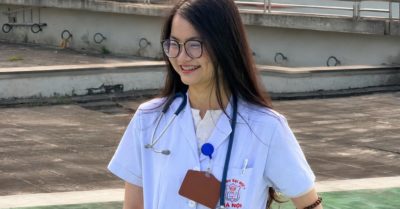 Thủ khoa đầu ra từng chỉ vừa đủ điểm đỗ y khoa