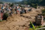 Lũ bùn kinh hoàng ở biên giới Nepal – Tây Tạng khiến hàng trăm người thiệt mạng