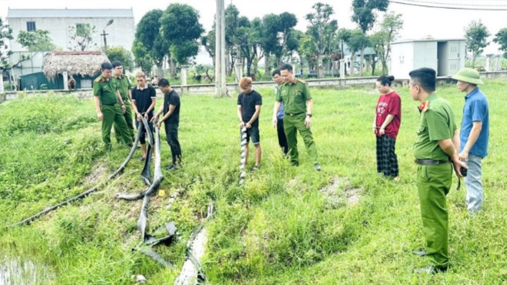 Dùng Google Maps săn công trình bỏ hoang để trộm điện