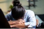 Nỗi cô đơn bào mòn những người vợ ‘siêu nhân’
