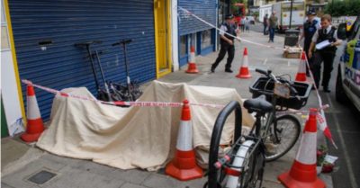 Phụ nữ 52 tuổi bị đâm tử vong trong nhà ở London