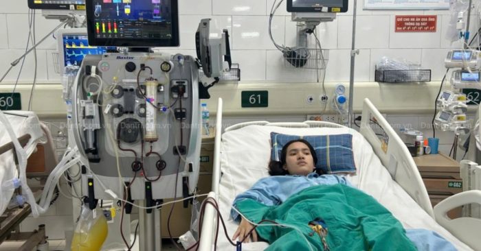 Nữ sinh mồ côi mẹ mắc viêm não tự miễn cần 250 triệu đồng điều trị