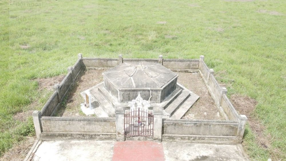 mộ tổ hơn 500 năm