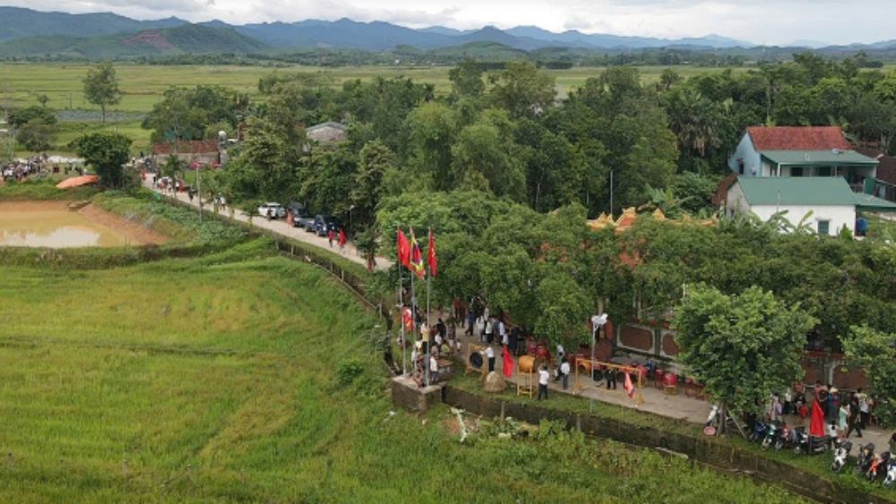 lễ hội đền Nam Quan và đền Lý Vực