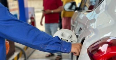 Bất ngờ với doanh thu doanh nghiệp xăng dầu tăng mạnh, lợi nhuận phân hóa