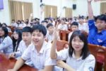Không đỗ lớp 10 công lập, tuổi 15 đứng trước những lựa chọn nào?