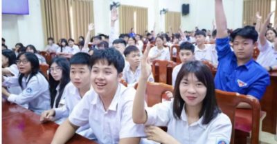 Không đỗ lớp 10 công lập, tuổi 15 đứng trước những lựa chọn nào?
