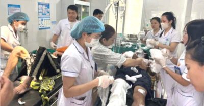 Hai người bị bỏng nặng do điện phóng khi dựng quán cà phê