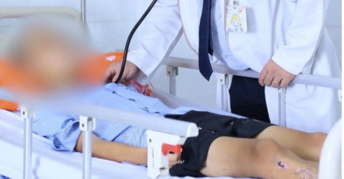 Chàng trai 18 tuổi hồi phục sau tai nạn giao thông