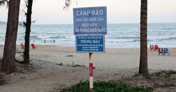 Năm học sinh thoát nạn sau khi rơi vào rãnh sâu ở Mỹ Khê