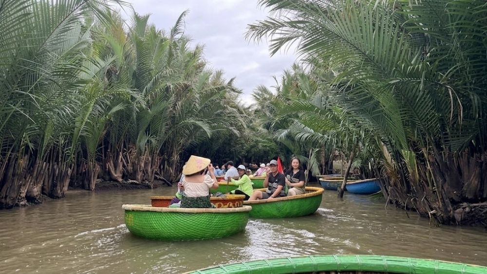 Lượng khách du lịch tại nhiều điểm đến dịp nghỉ lễ 02/9 chưa đông đúc như kỳ vọng, du khách thoải mái thoải mái tham quan, trải nghiệm.