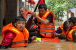 Narra ngoài khơi, nước lũ đã bao vây Lạng Sơn