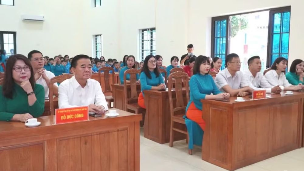 khai giảng tại Trung tâm Hỗ trợ phát triển giáo dục hòa nhập Thái Nguyên