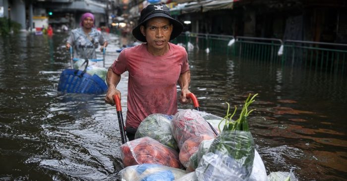 Nước rút, sân bay vẫn mắc kẹt vì thiếu nhân lực
