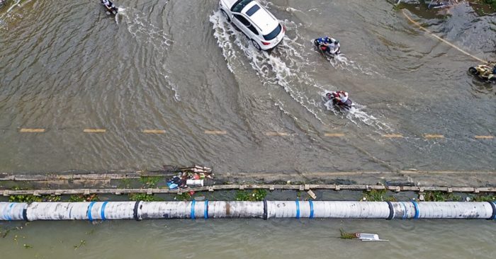 Bắc Bộ nắng nóng, Nam Bộ mưa và triều cường lên cao