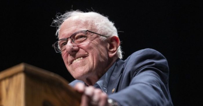 Bernie Sanders kêu gọi kiểm soát AI
